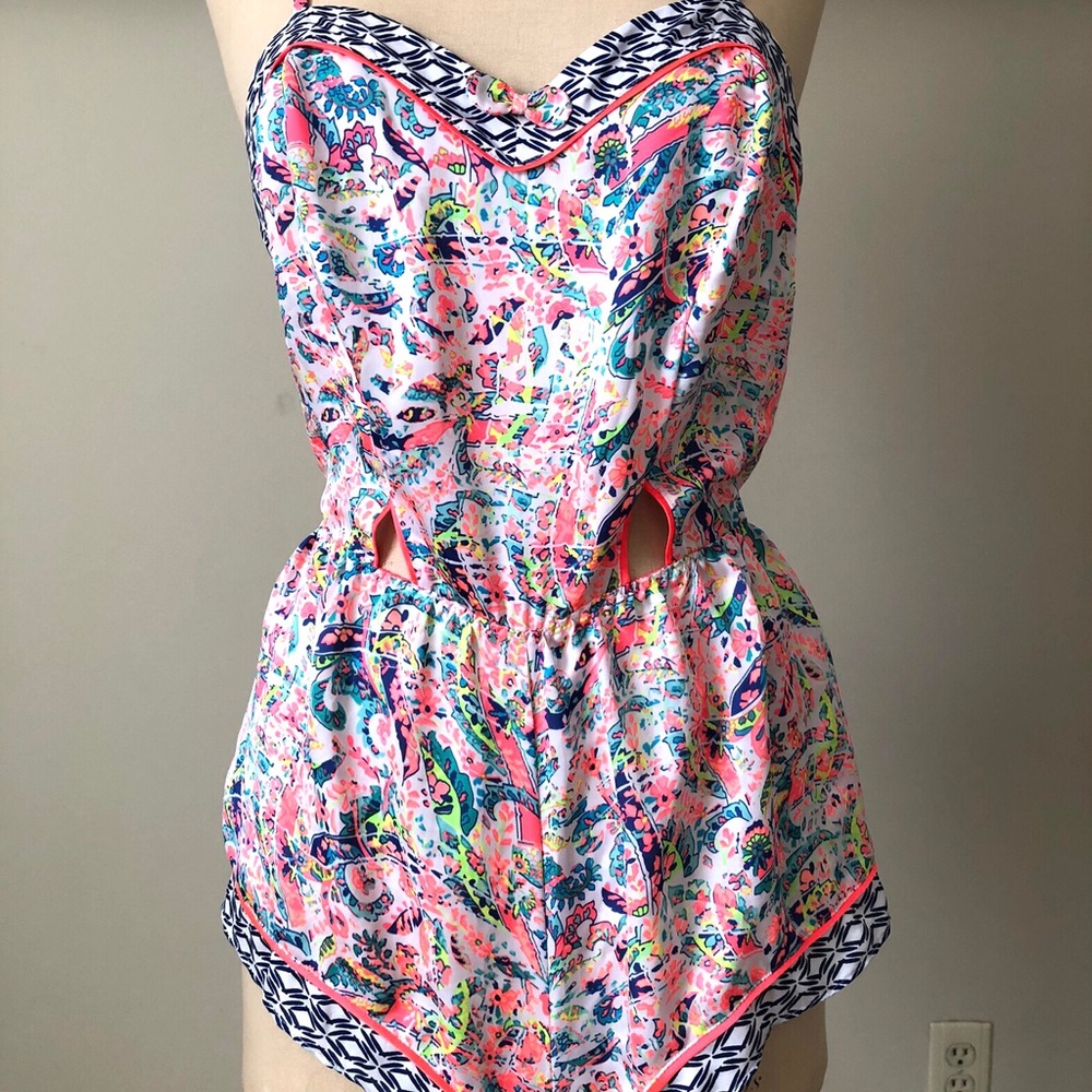 NWT Victoria’s Secret tribal romper size M